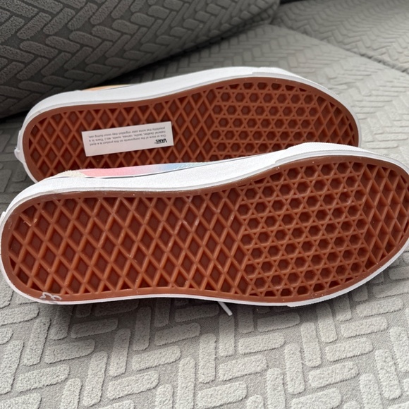 Vans Tie Dye Sneakers - Picture 3 of 4